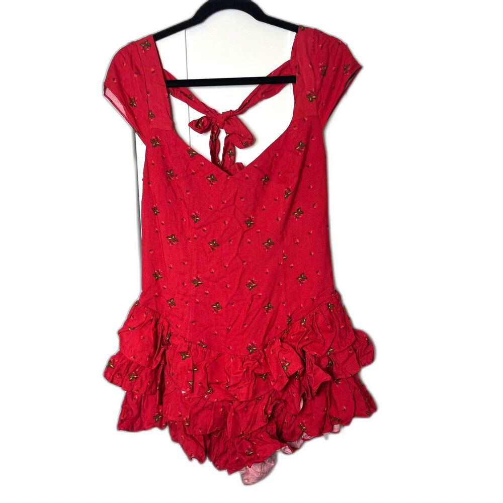 Kimchi Blue Drop Waist Scarlet Frilled Strawberry Romper Playsuit Size M Nwot! - Picture 5 of 7